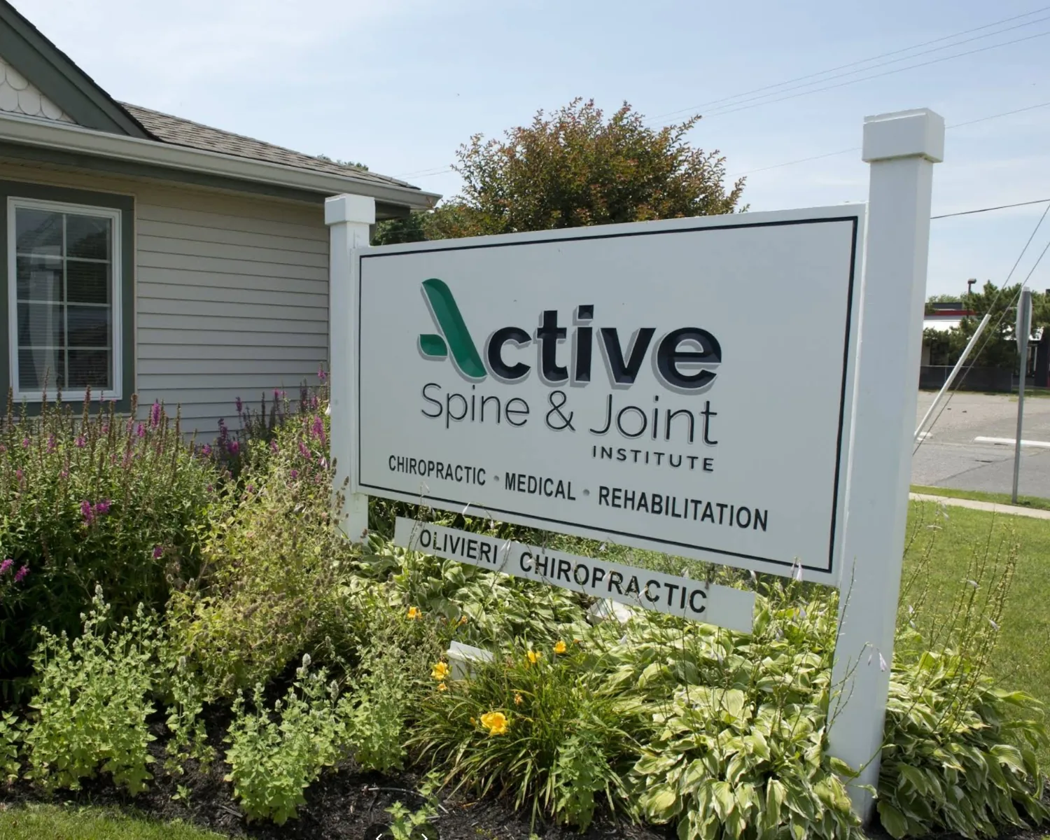 Our team at Active Spine & Joint Institute in Rio Grande