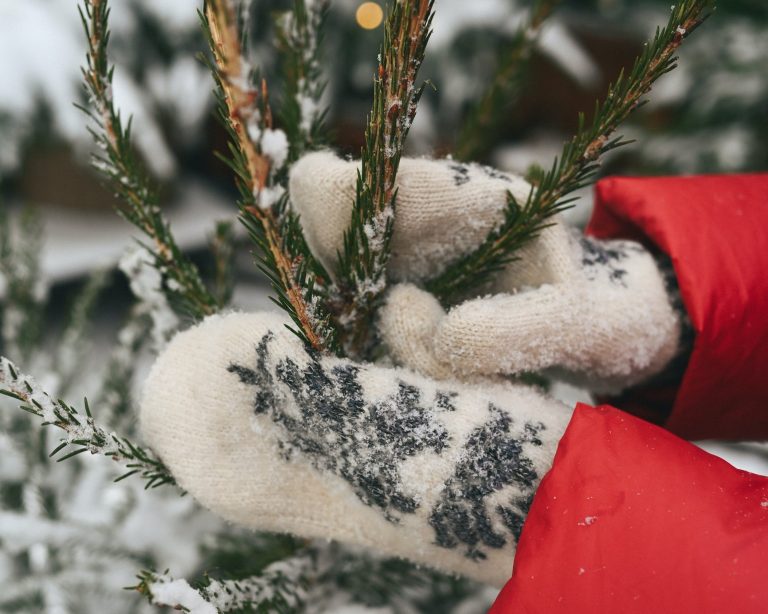 Find Relief From Joint Pain This Winter With These Tips Find Relief From Joint Pain This Winter With These Tips